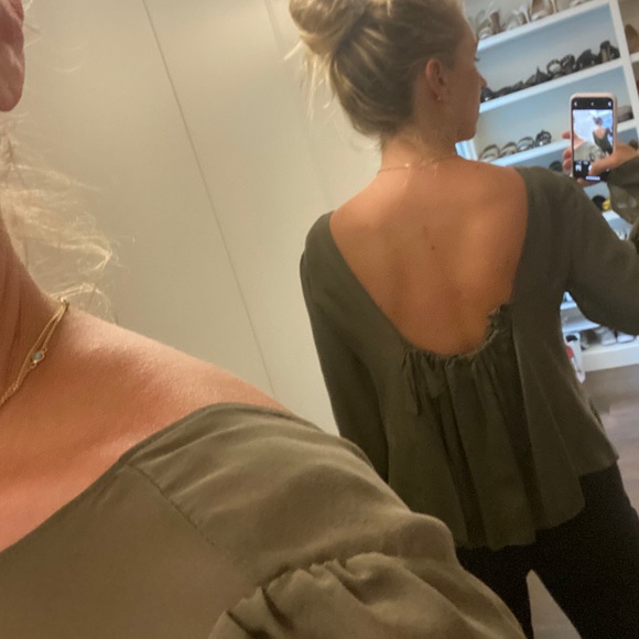 Intermix Mika Blouse! - Picture 6 of 8